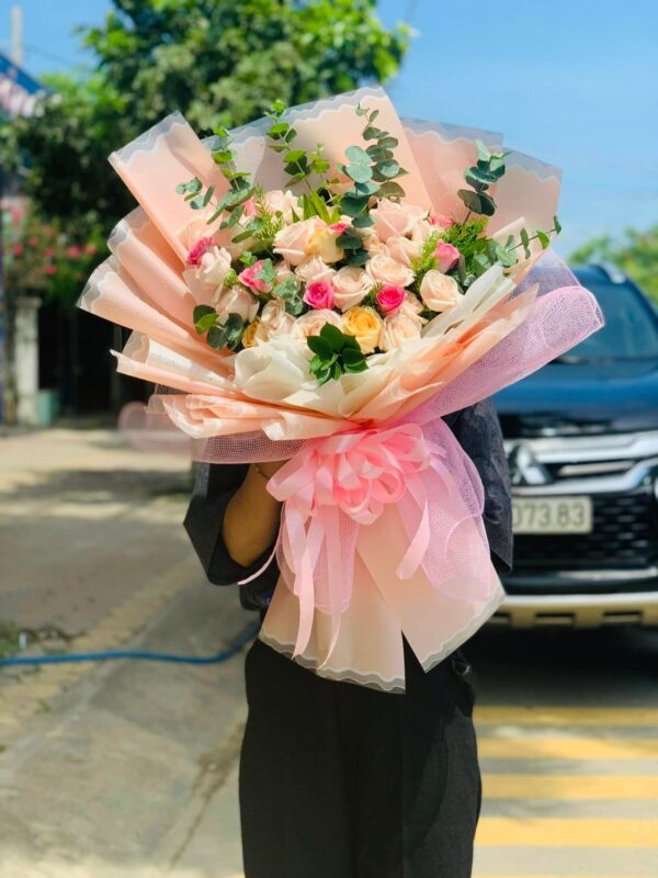 Bó Hoa Ấm Áp Ngày Mới