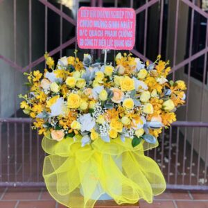 Giỏ Hoa Tình Thân Gắn Kết