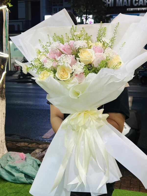 Bó Hoa Lung Linh Sắc Màu